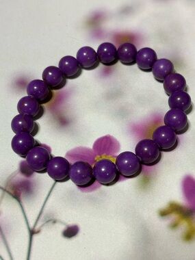 Purple High Quality Phosphosiderite Gemstone Stretch Bracelet